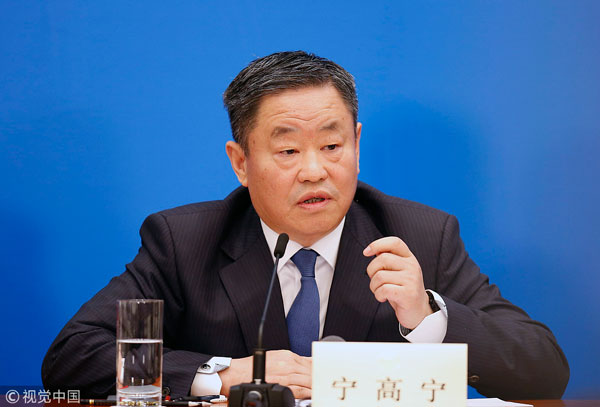 聚焦兩會：馬化騰、董明珠、雷軍等企業(yè)大佬都說了啥?