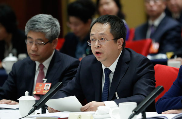 聚焦兩會：馬化騰、董明珠、雷軍等企業(yè)大佬都說了啥?